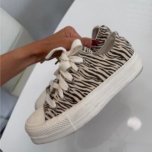 Converse Zebra Print Women's Sneakers - Black and White